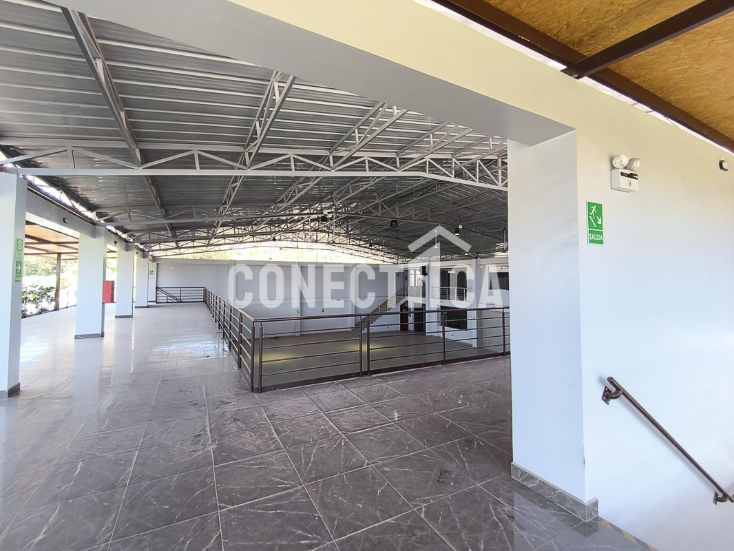 🏢🎉 SE ALQUILA LOCAL COMERCIAL Y EVENTOS – CARRETERA A ESTUQUIÑA 🎉🏢 - Imagen 12