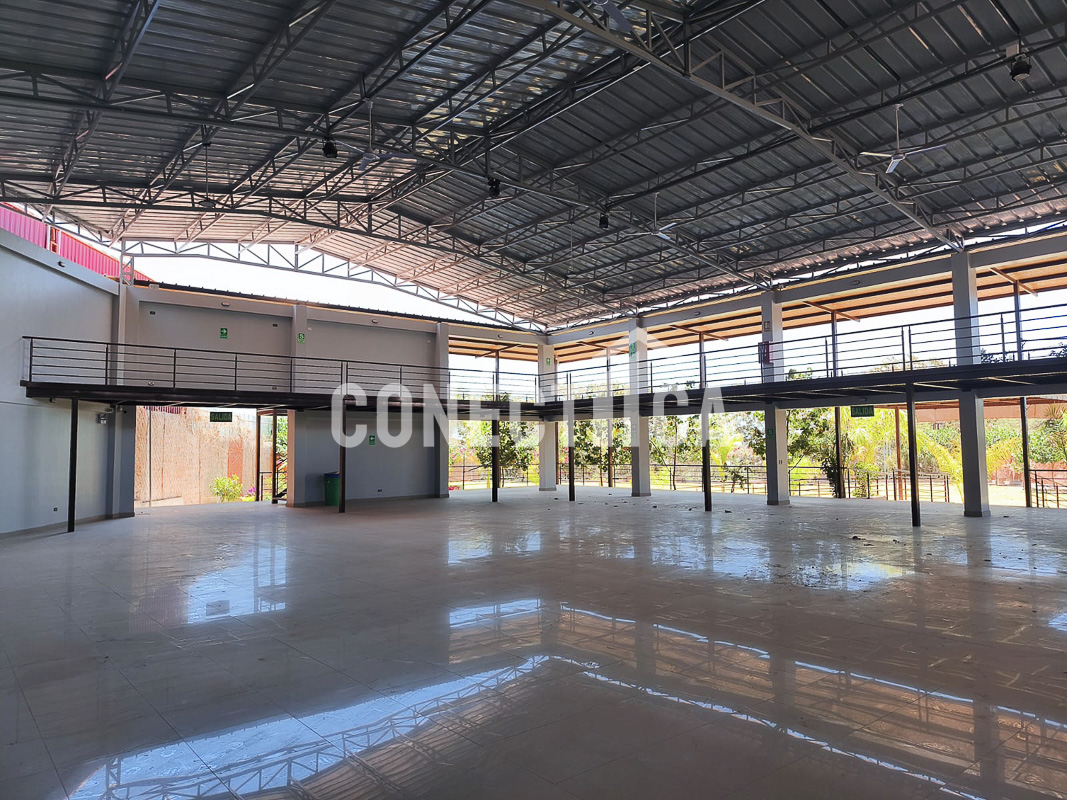 🏢🎉 SE ALQUILA LOCAL COMERCIAL Y EVENTOS – CARRETERA A ESTUQUIÑA 🎉🏢 - Imagen 28