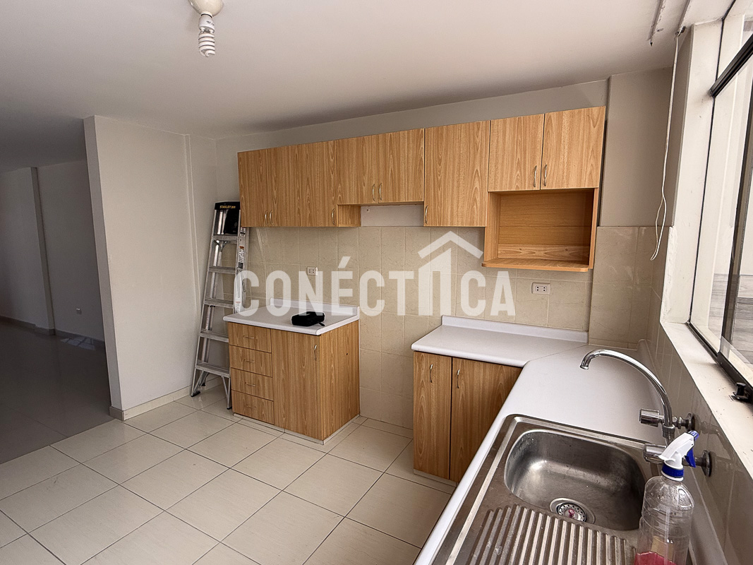 🚨 ¡CASA DE ESTRENO DE 3 NIVELES EN EL COUNTRY CLUB! 🏡✨ - Imagen 43